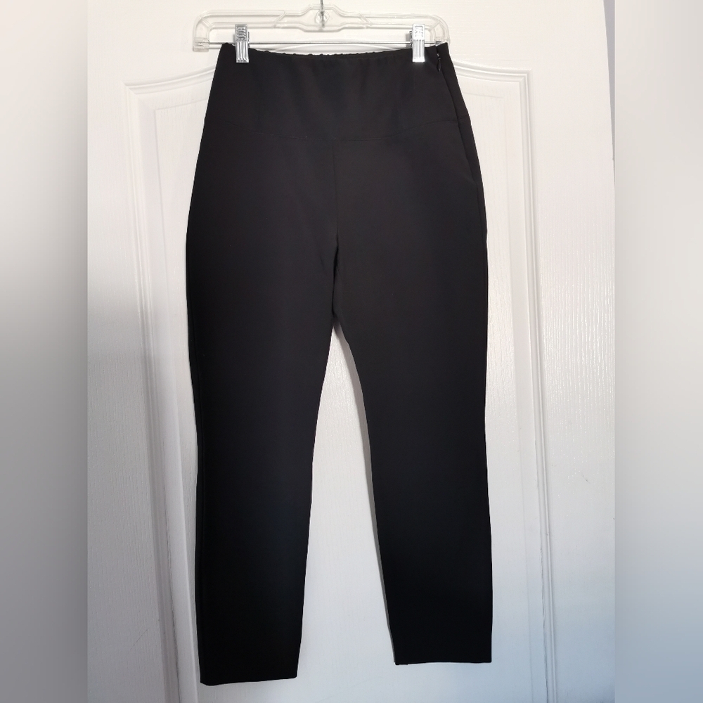 Aritzia Wilfred Free Black Pants size 4 Great pre worn condition